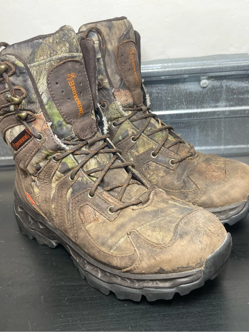 Browning Men’s Size 8 Camo Hunting Boots Waterproof Insulated Outdoor Hiking